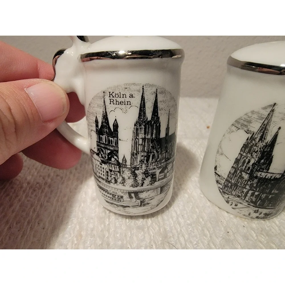 Vintage German Koln Koln A. Rhein Souvenir Stein Shaped Salt Pepper Shakers 2 In